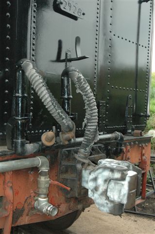 3117