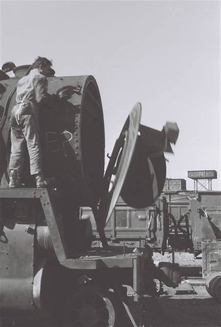 Face plate cut off, innards of the smokebox exposed, next step to remove the elements and then the rest is cut.