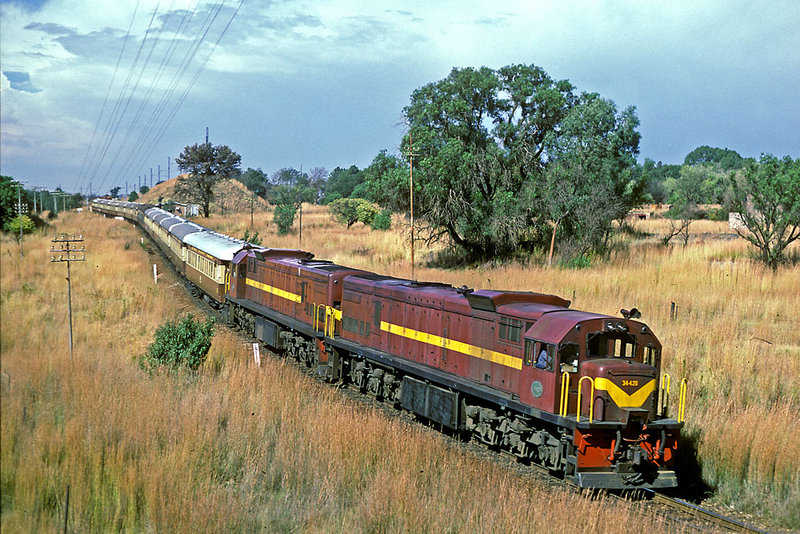 Rhodesia Mails em.jpg