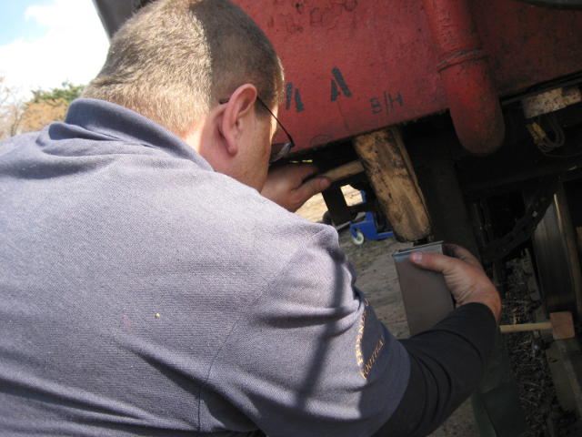 Gabor with a prototype."Shall we put it here?"- 03 July 2010