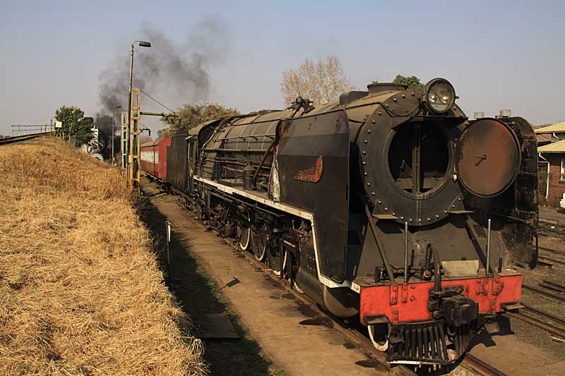 3117 was moved to the pit for inspection bt Museum officials. This will allow spares to be procured