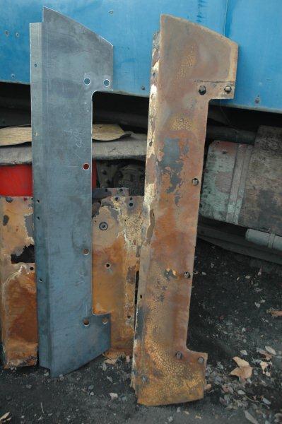 Robert Dadford has been replacing rotten metal smoke box table and deflector plates. Seen here are the old with the new plating.