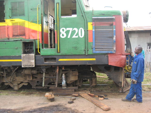 8720 derailed last night
