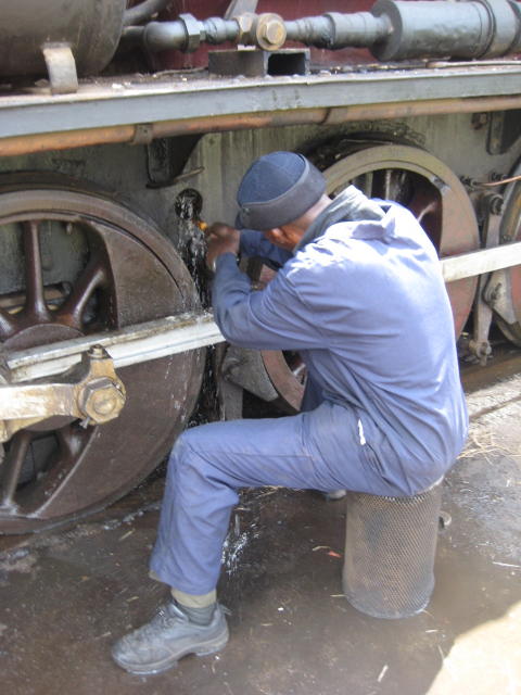 It was only a defective lead gasket - soon repaired