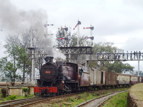 2409 returning from Makadara.