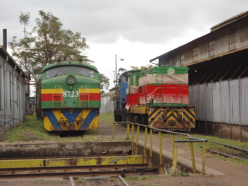 4724 propels an unidentified loco straight from the paintshop past 8723