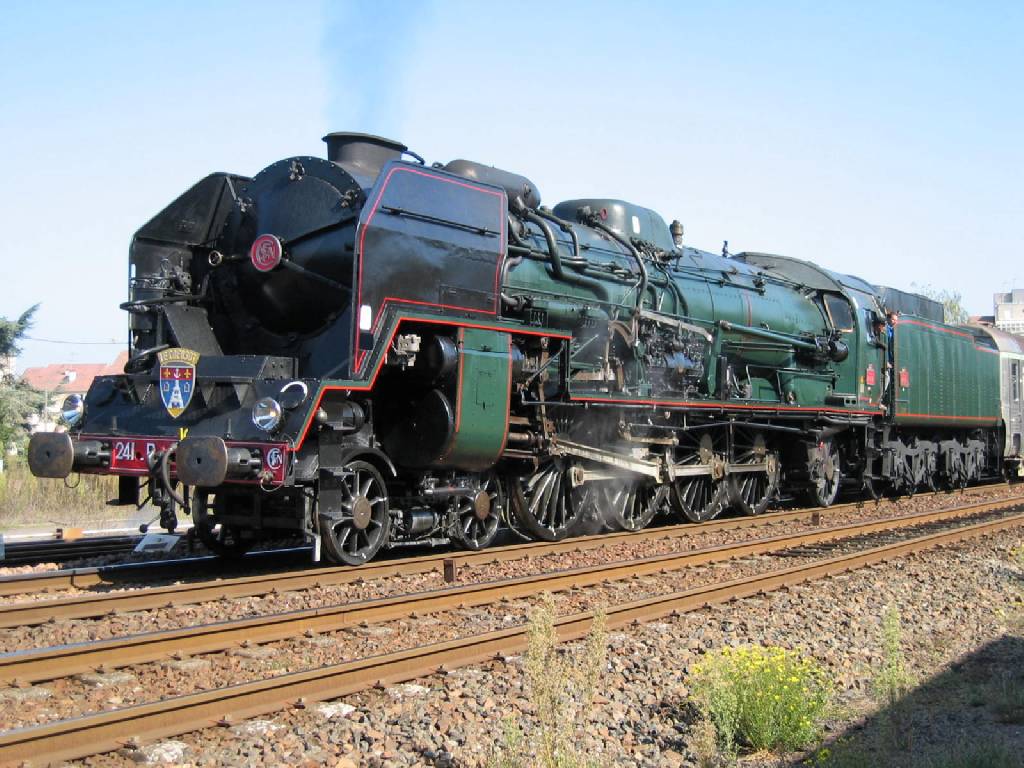 241P17-002.jpg