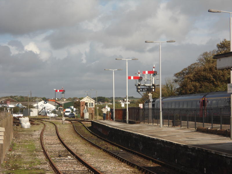 Sempahore signals in use at St Erth Station
