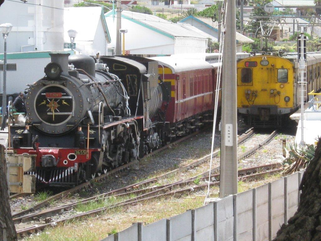 AR Simons Town 2 008.jpg