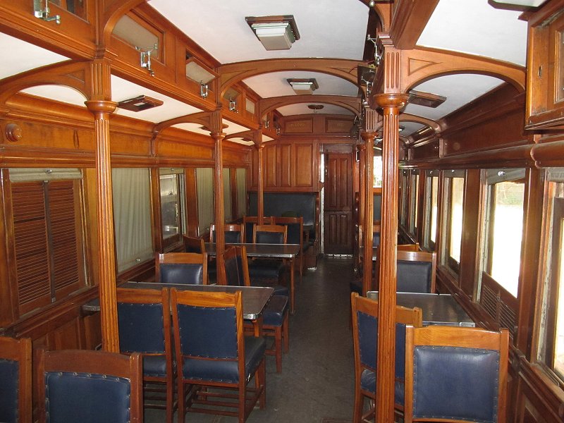 Illovo Interior (dining area)