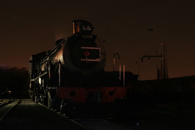 3664 at night<br /><br />Photo by Cris Janisch 13/07/07