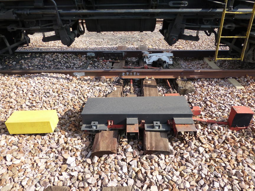 The derailer on the shunting neck. It is designed to derail a locomotive to prevent it from running back onto the main line without authority. Here it is in the off position, ie it is safe to pass over it.