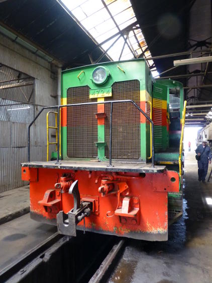 4724 shares Shop 006 with the operational steam locos