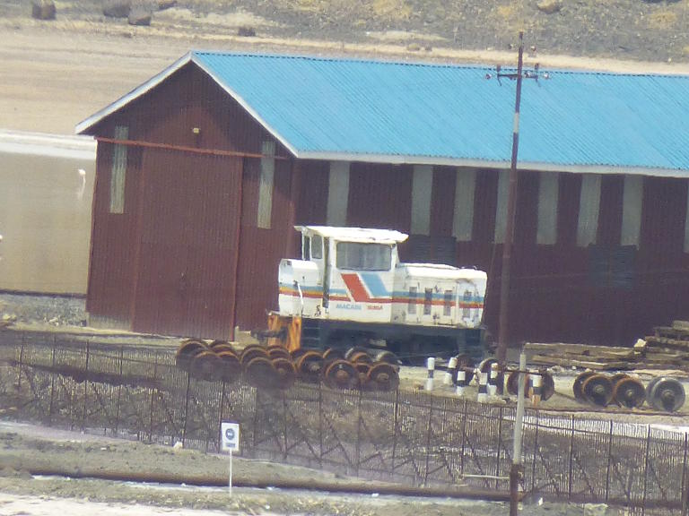 Another shot of a shunter