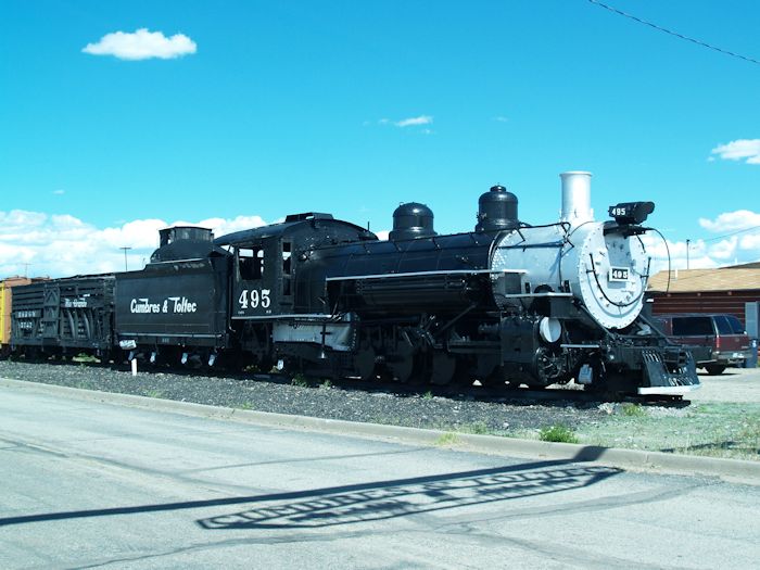 D&amp;RGW K37 2-8-2 495 Antonito CO a source of parts for other locos, but well painted.