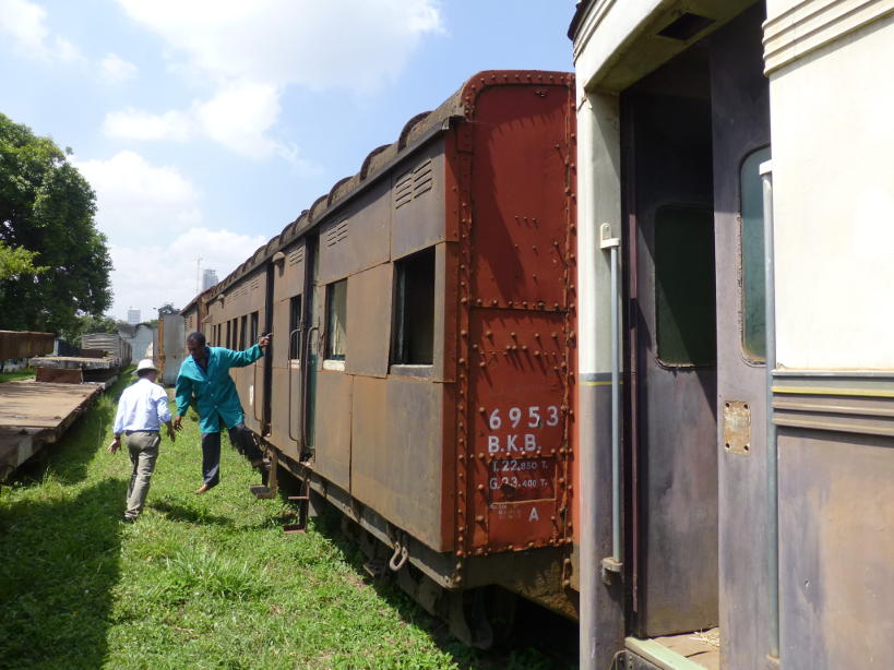 An old caboose/brakevan which the Friends of the Railway Museum are interested in acquiring for future steam trains