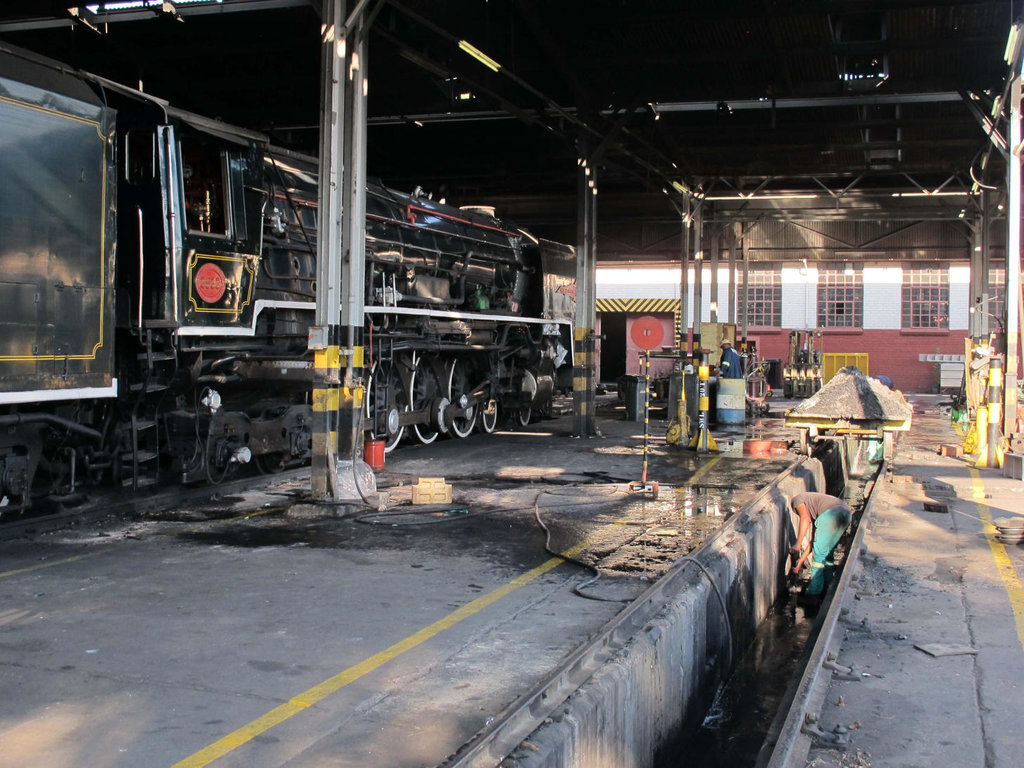 It still looks like a steam shed