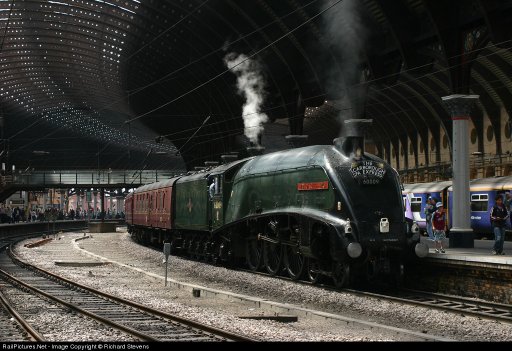 6009 at York<br /><br />Photo by Richard Stevens, July 24, 2007