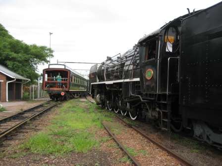 Kenny talks the Rovos Rail train back