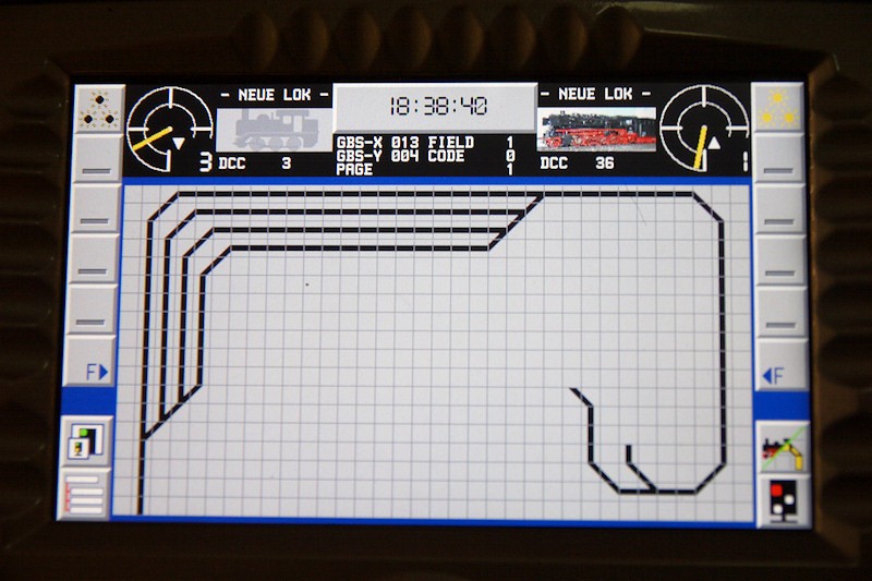 Photo 1 - Starting the unit up gives you a home screen similar to that shown. Function buttons down the side and selected locos at the top.