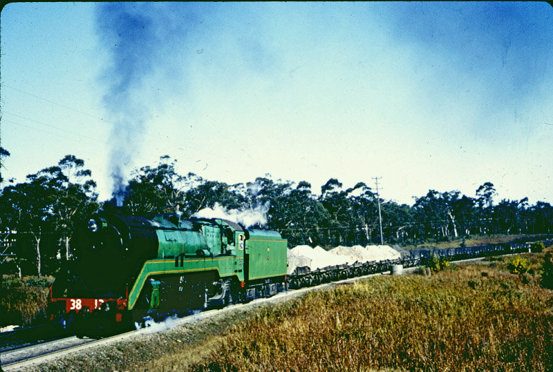 3813 347 goods Hawkmount  1970.jpg