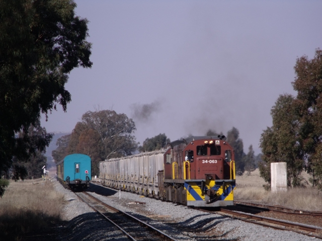 Crossing a train at De Brug