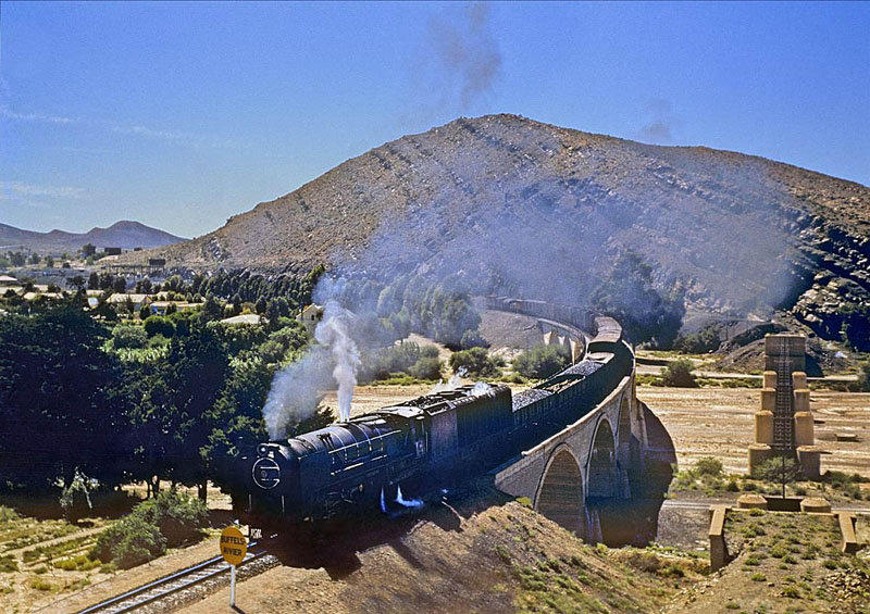 Laingsburg, class 25 on up freight crossing the Buffels River, Easter 1956, Pic C Lewis