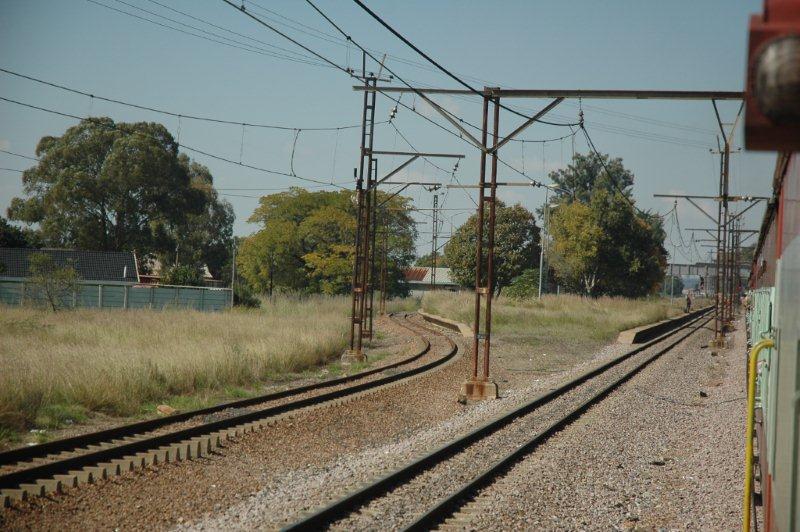 Soon to become history. The platform loop line at Rayton