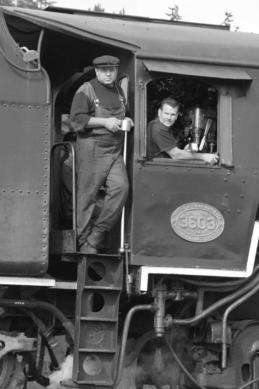 The crew take a drinks break