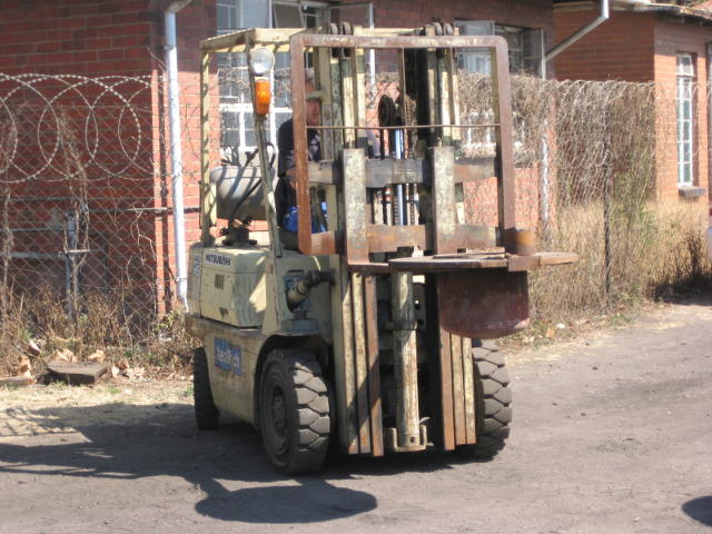 forklift_IMG_3483.JPG