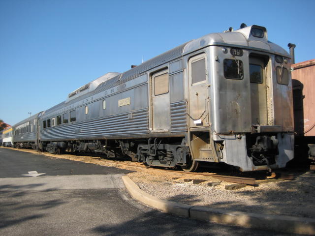 The front of this train reminds me of the face of a Dr Who Cyberman...