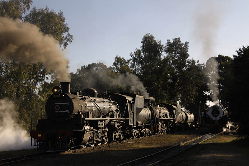 photogalamay2011 638z.jpg