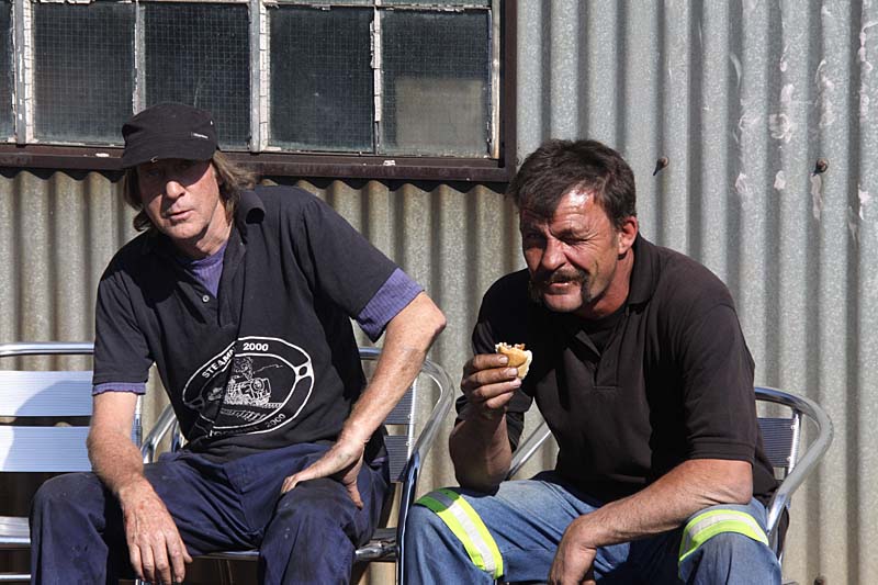 Drivers Arrie Grundling and Peter Odell were ravenous