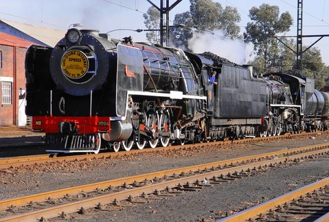 Friends+of+the+rail+(3).jpg