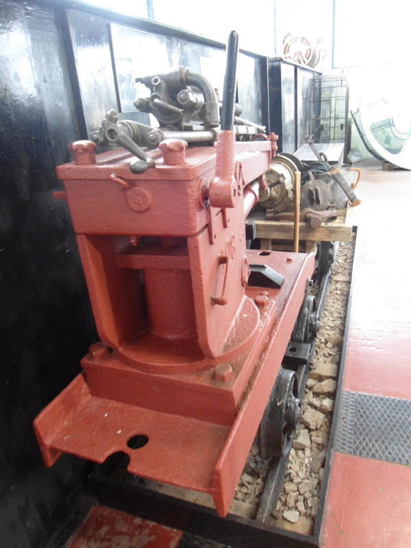cornwall_geevor_rail_DSC00371.JPG
