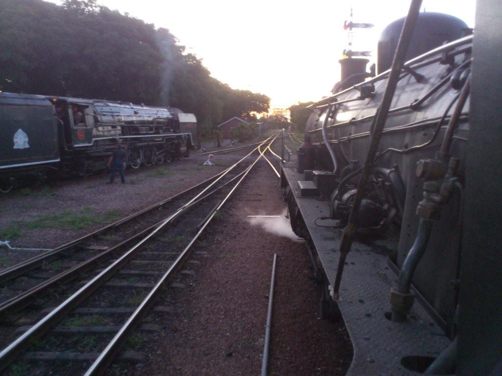 052.jpg