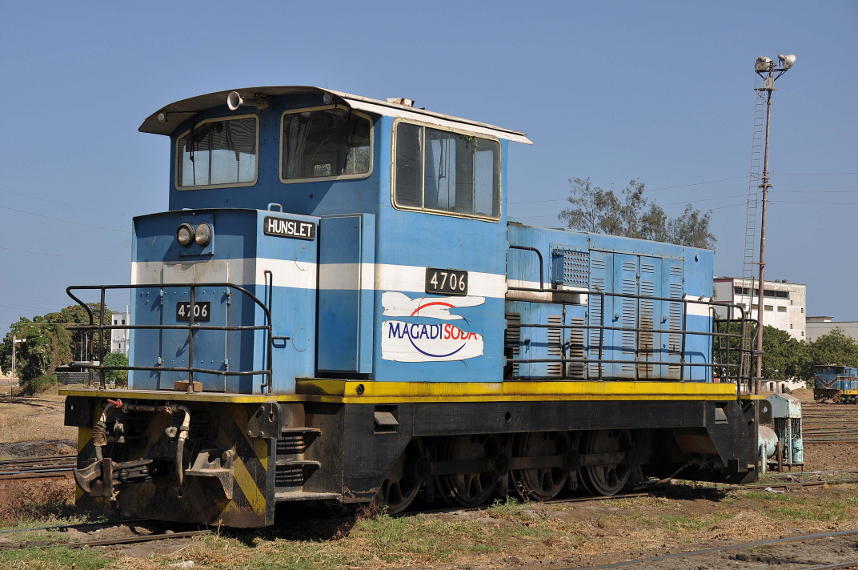 4706