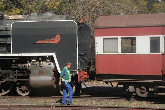 Shunter Steve Smith gives 3094 a rare run during shunting ops on 28 July 2007.