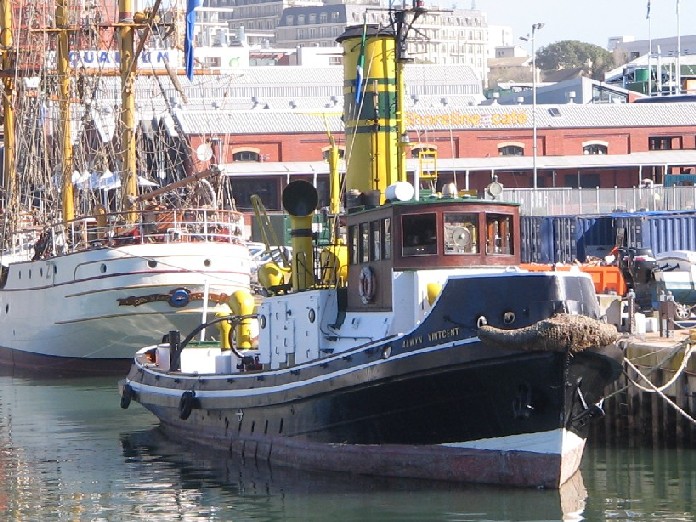 Steam Pilot Tug Alwyn Vintcent July 2008