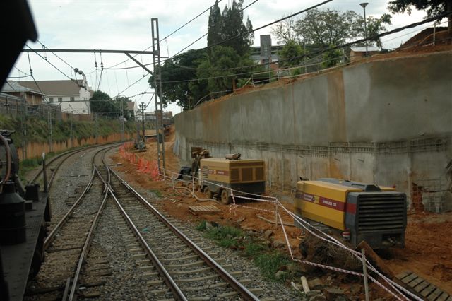 19D 2650 approaches Rissik and here one can see the development of the Gautrain formation