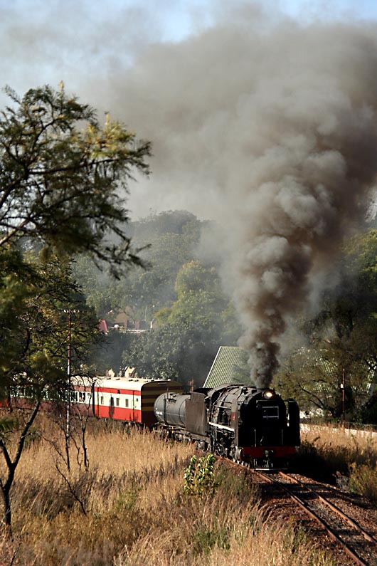 The classic koppie runpast at Cullinan