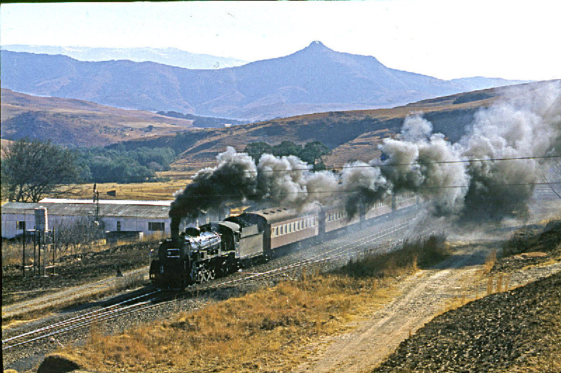 2748  Maclear branch 1980.jpg