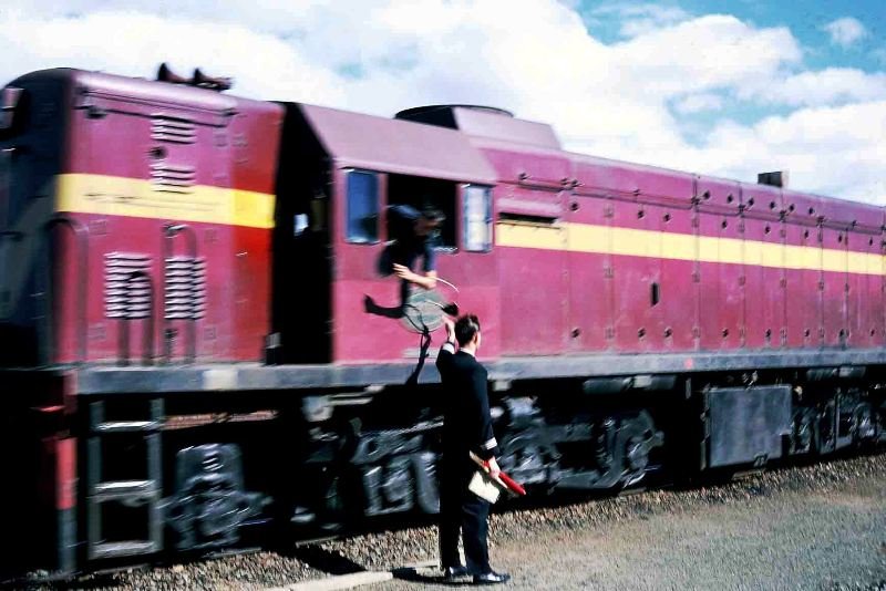 Recieving the token to proceed from Newington to Huhla