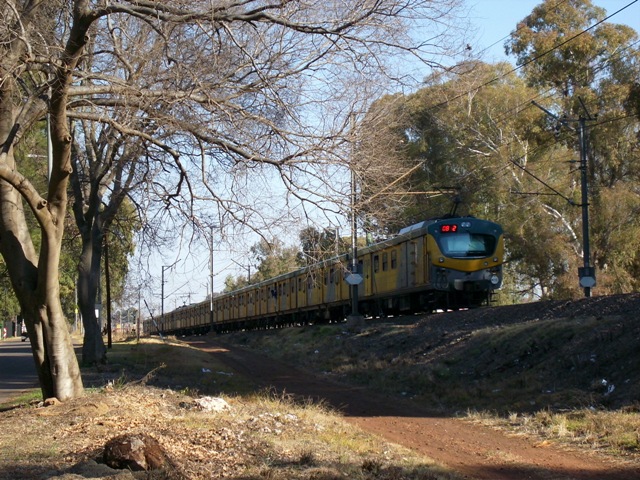 6th August trains 011.jpg