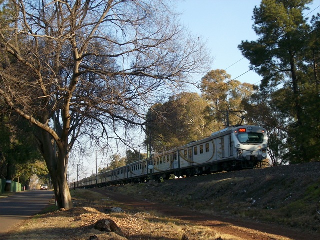 6th August trains 024.jpg
