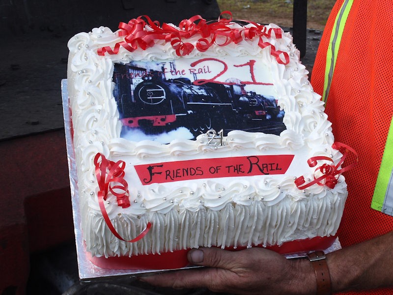 A view of the 21st cake......<br /><br />03/11/07 K R Wilson-Smith