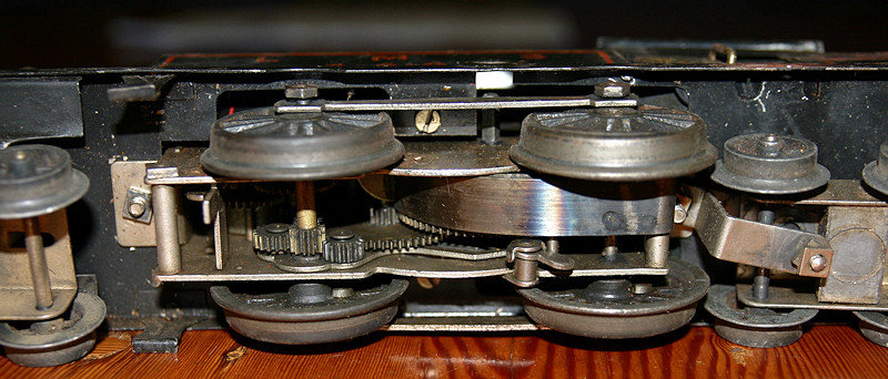 5 - Closeup of mechanism - really clean too!  K R Wilson-Smith Oct 2009