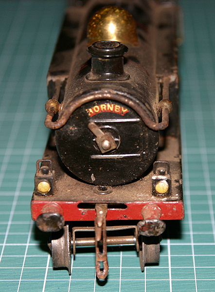 10 - Track width 4cm.   K R Wilson-Smith Oct 2009.