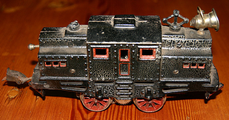 4 - Side view.     K R Wilson-Smith  Oct 2009