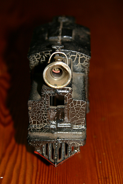 4 - Side view.     K R Wilson-Smith  Oct 2009